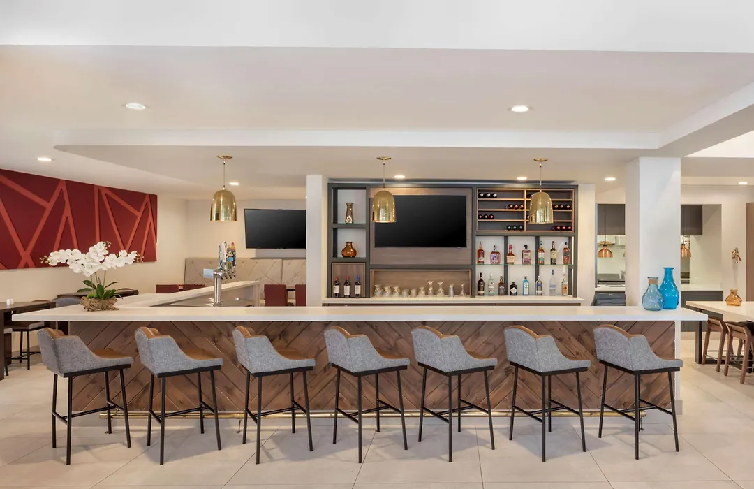 Hilton Garden Inn Miami Airport West-1