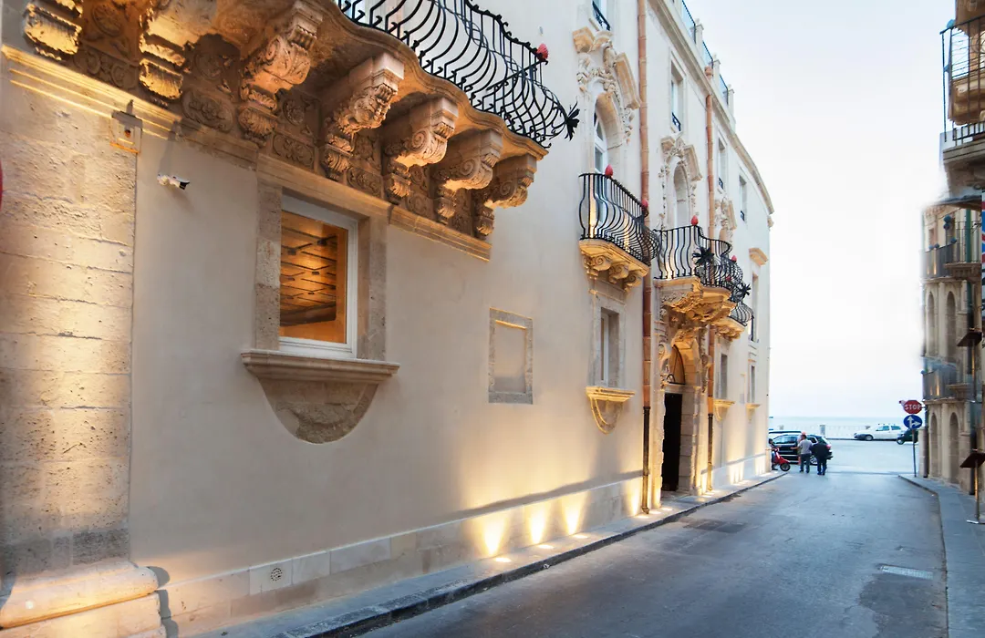 Algilà Ortigia Charme Hotel-1