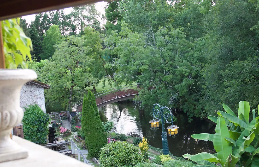 Le Moulin Du Roc-1
