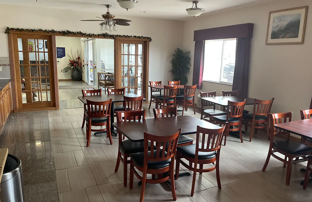 Super 8 By Wyndham Salina-1