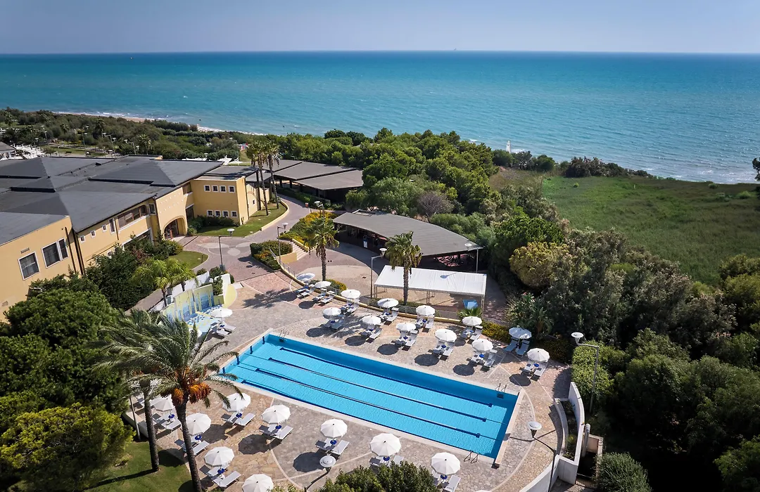 Serenusa Resort-1