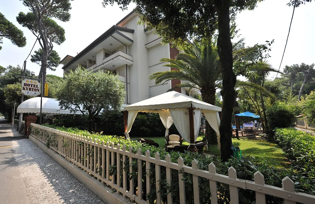 Hotel Kyrton-1