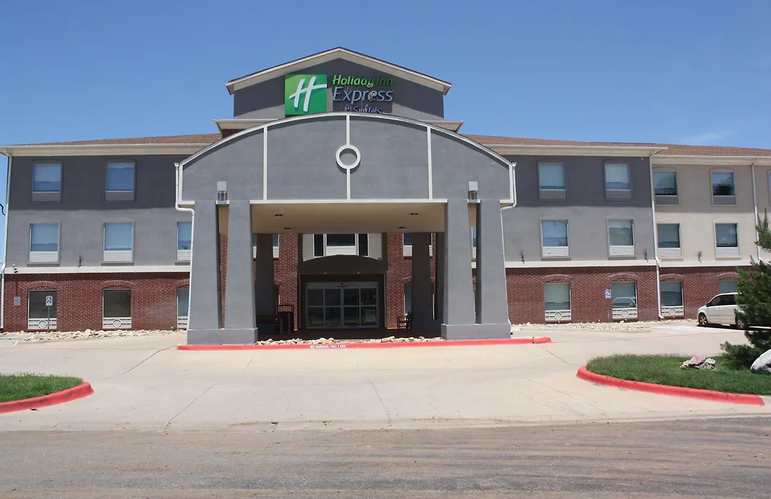 Holiday Inn Express Hotel & Suites Shamrock North By Ihg-1