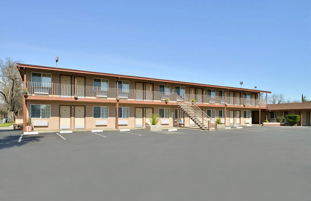 Americas Best Value Inn Los Banos-1