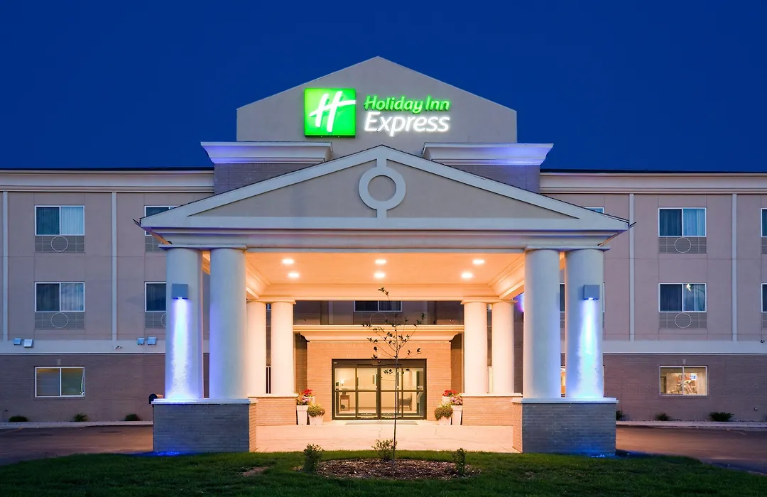 Holiday Inn Express Devils Lake By Ihg-1