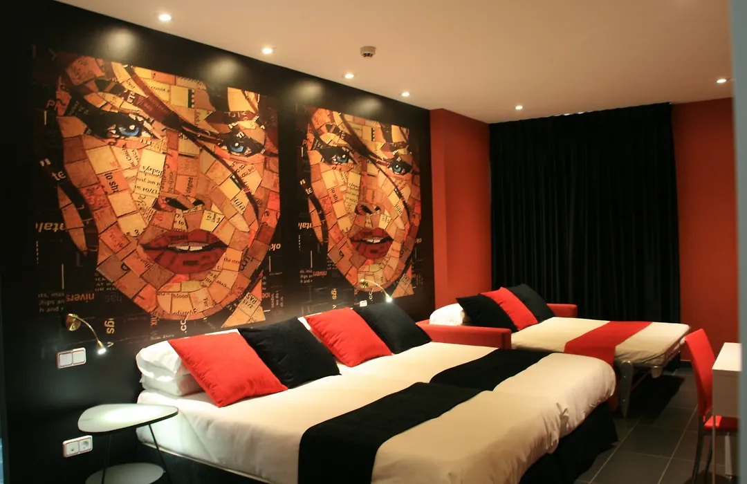 Hotel Indiana-1