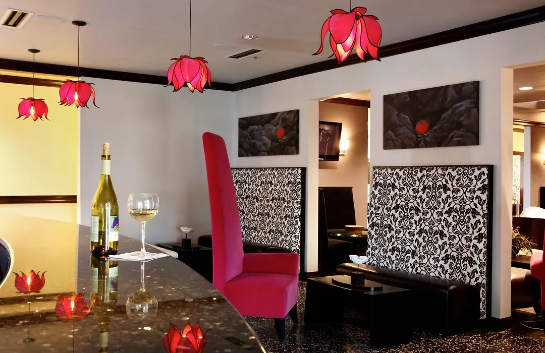 Hawthorn Suites By Wyndham Lubbock-1