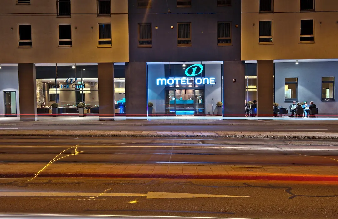 Motel One Muenchen-East Side-1