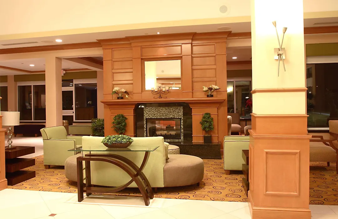 Hilton Garden Inn Chesapeake/Suffolk-1