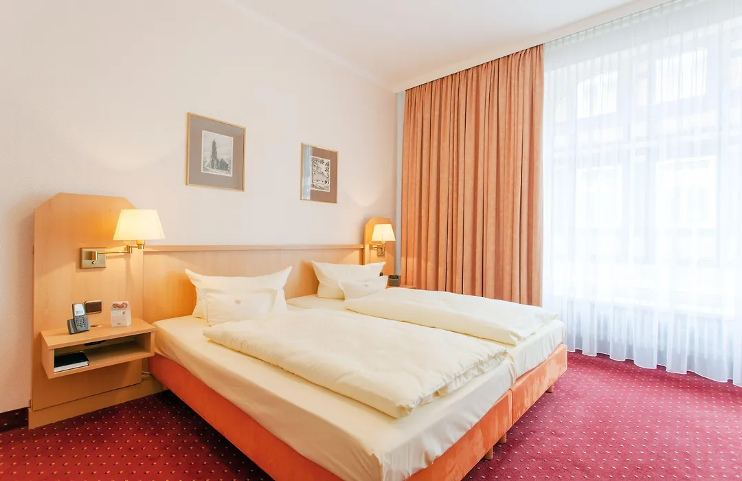 Hotel Benn-1