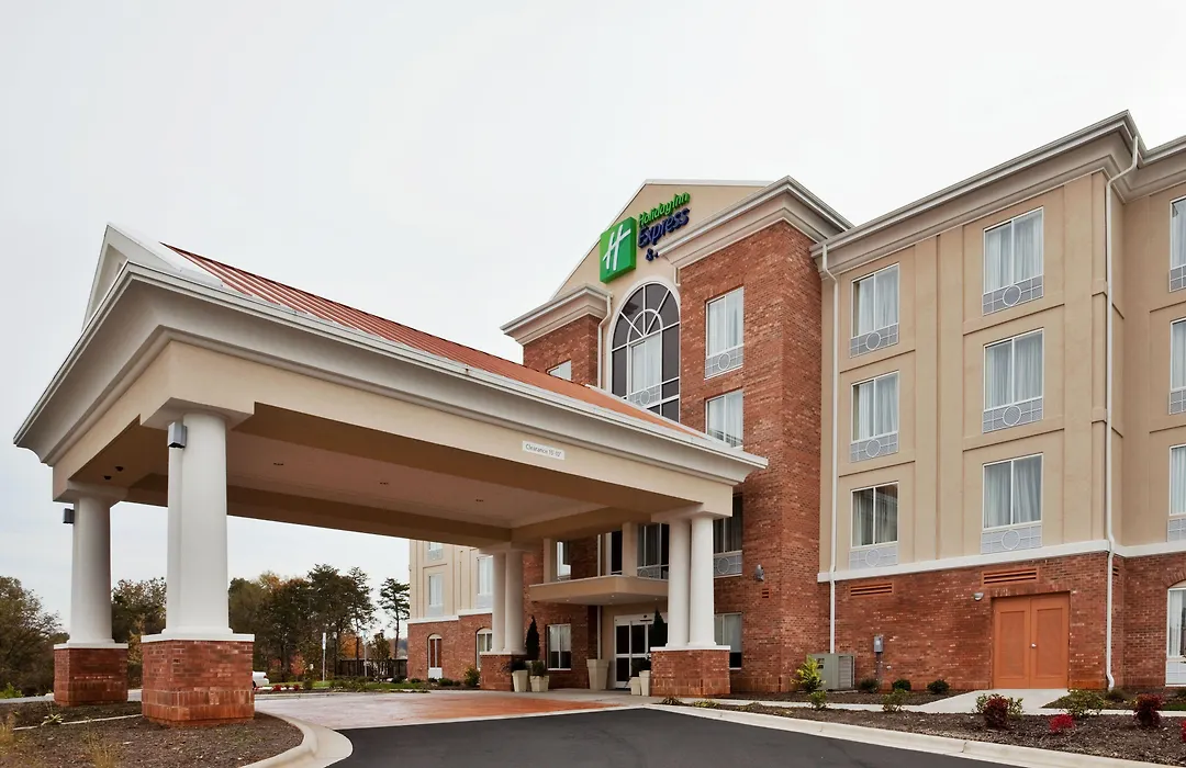 Holiday Inn Express Hotel & Suites Greensboro - Airport Area By Ihg-1