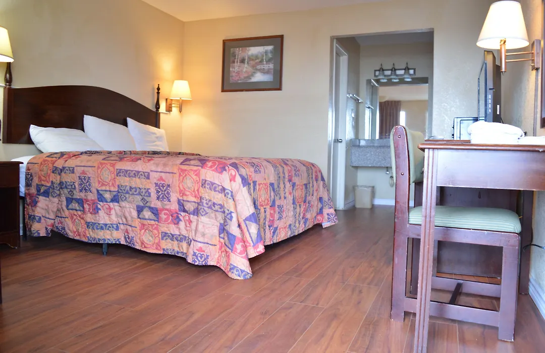 Knights Inn Greenville-1