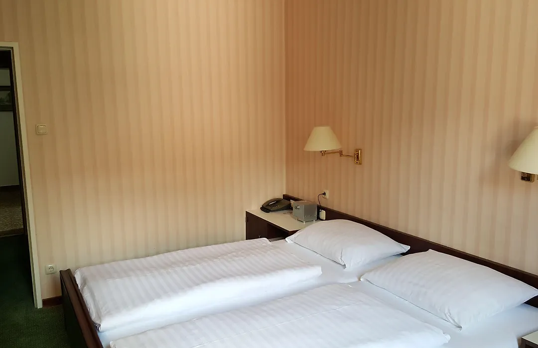 Hotel Hohenstauffen-1