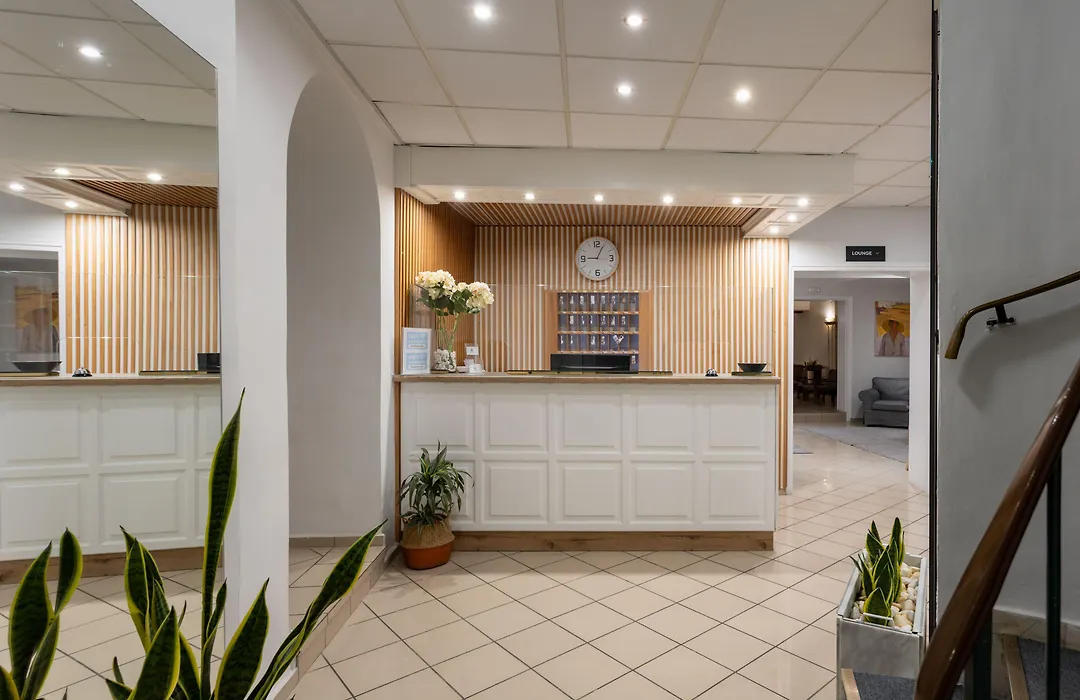 Hotel Bretagne-1