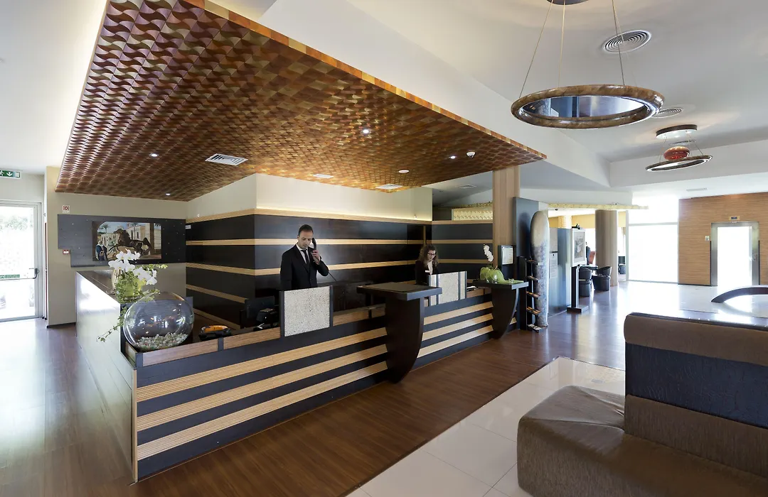 Penafiel Park Hotel & Spa-1