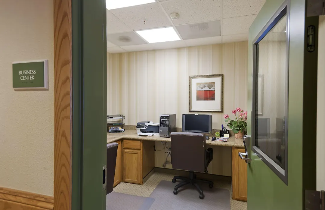 Holiday Inn & Suites - Barstow By Ihg-1