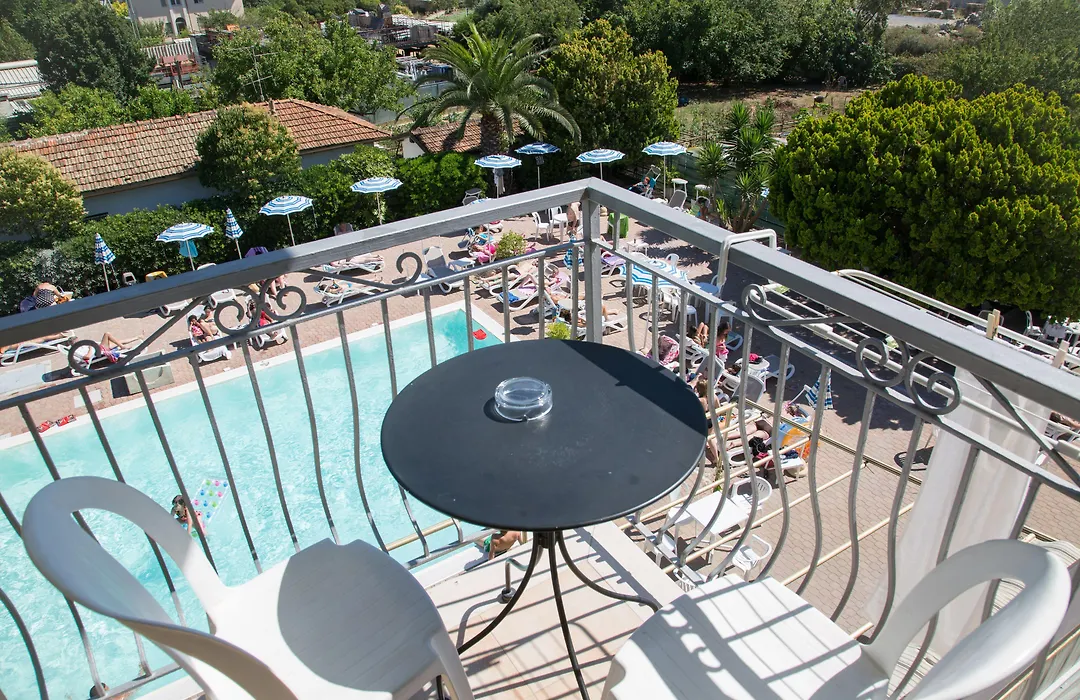 Hotel Delle Mimose-1