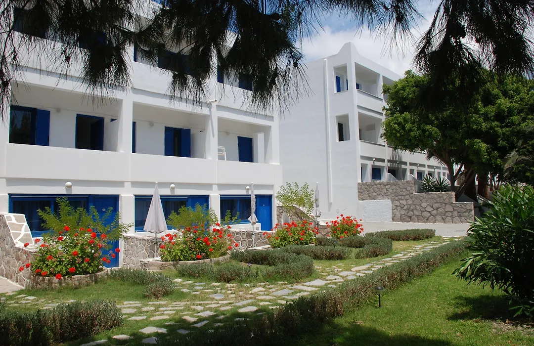 Lagada Beach Hotel-1