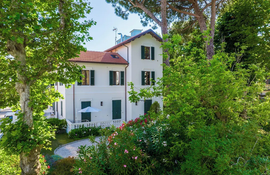 Hotel Select Suites & Spa - Apartments-1