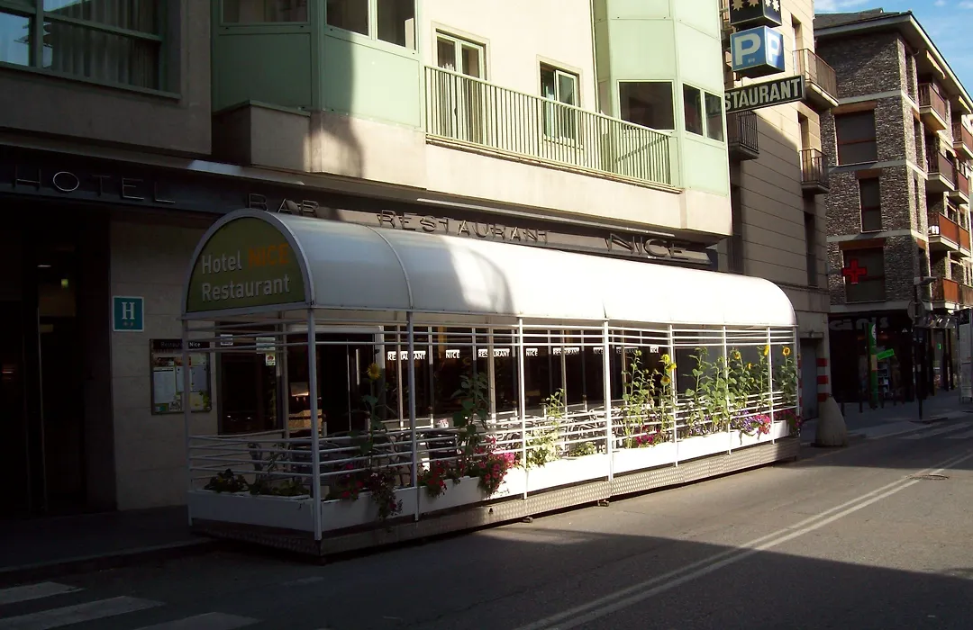 Hotel Nice-1