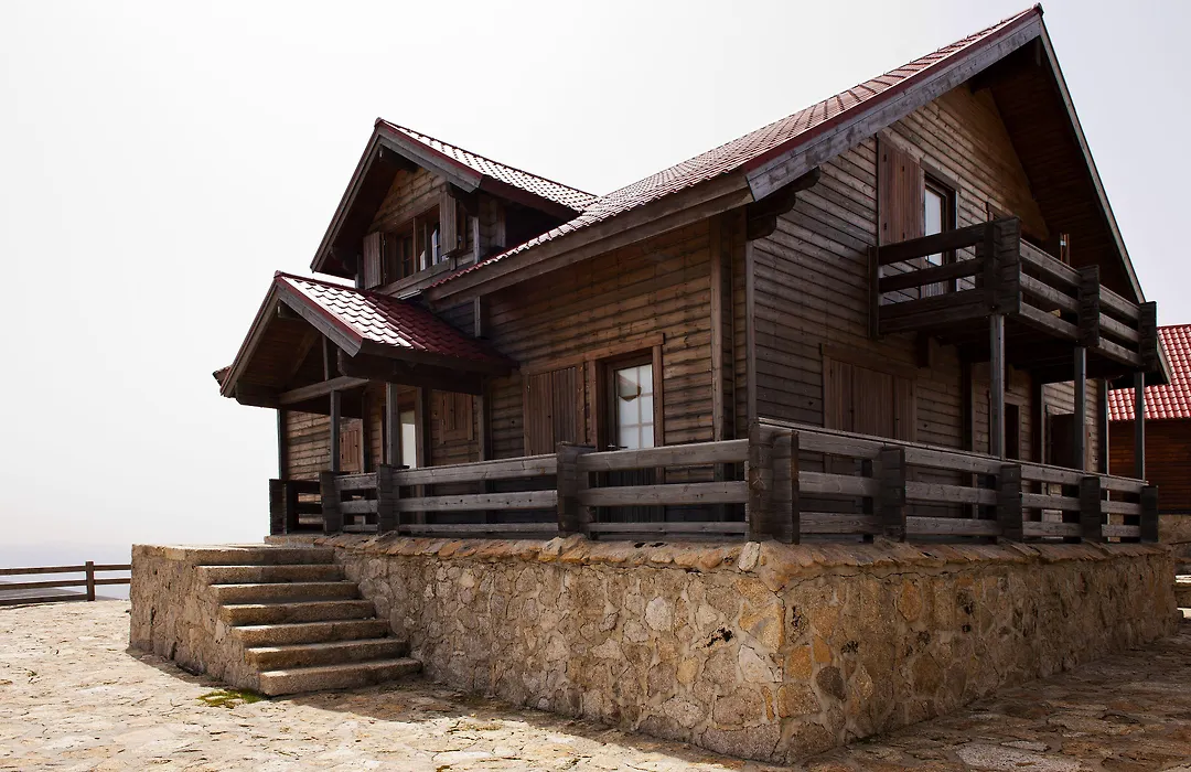 Luna Chalets Da Montanha - Serra Da Estrela-1