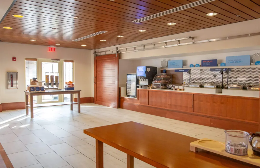 Holiday Inn Express Columbus Airport Easton-1