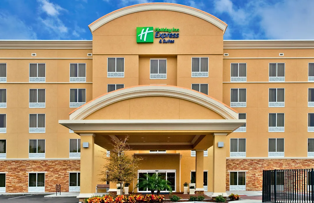 Holiday Inn Express Hotel & Suites Largo-Clearwater By Ihg-1