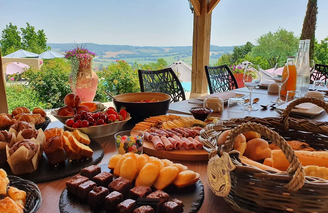 Le Belvedere Hotel Et Bien Etre-1
