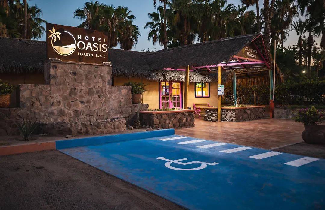 Hotel Oasis-1