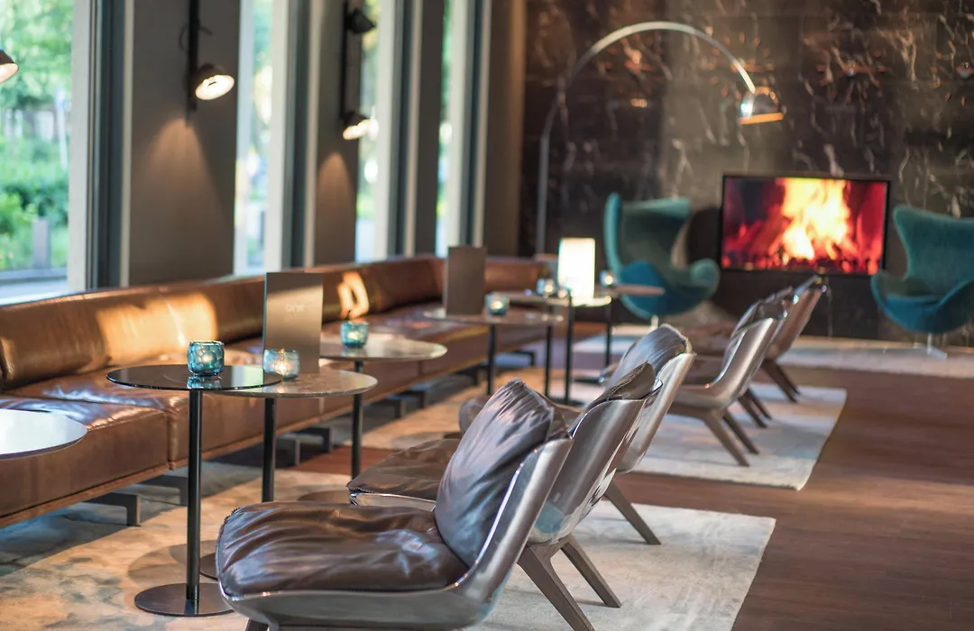 Motel One Hamburg Airport-1