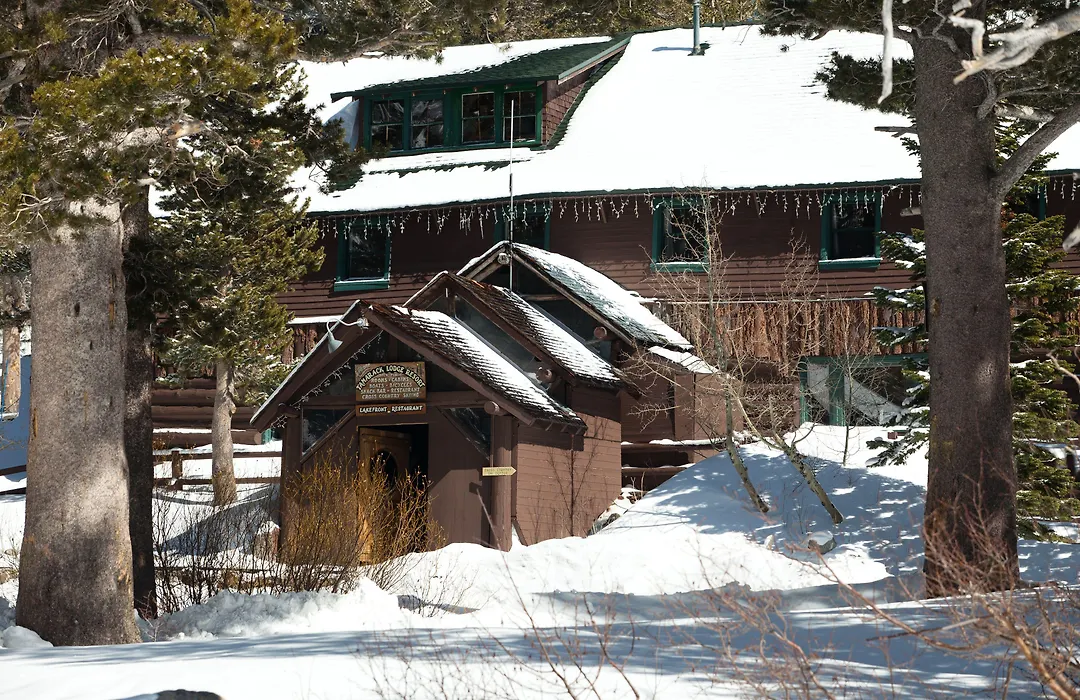Tamarack Lodge-1
