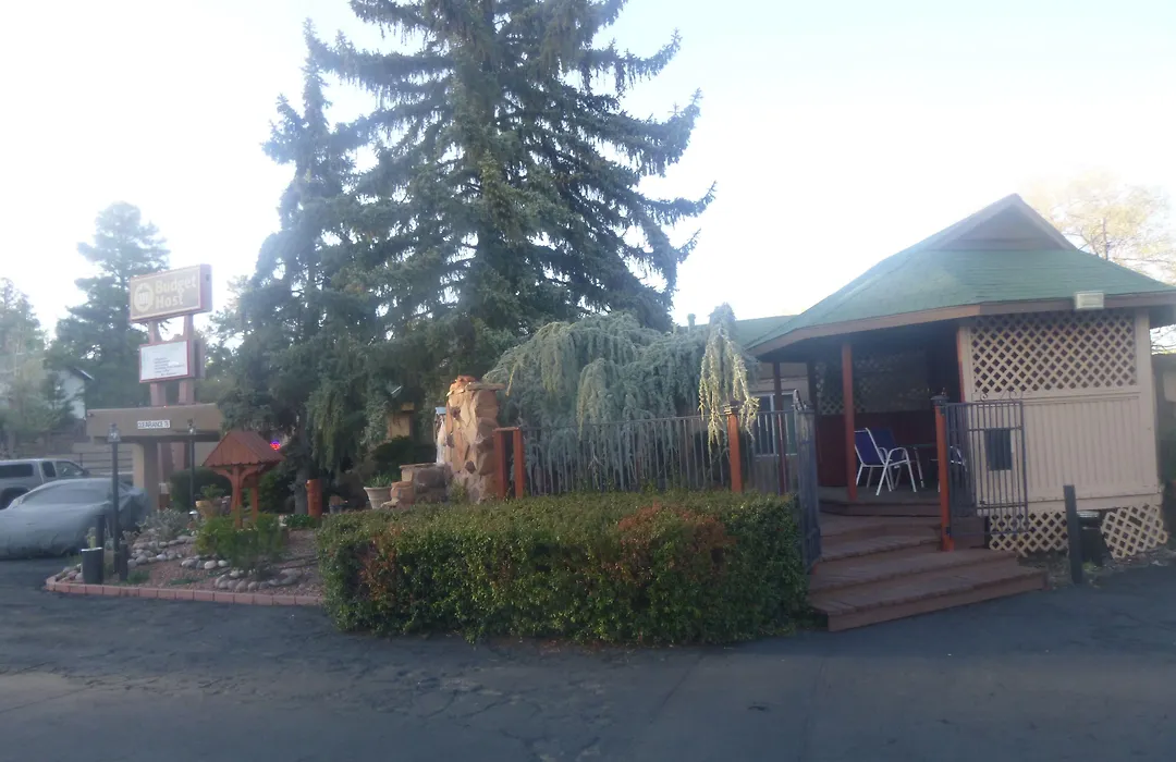 Sierra Inn-1
