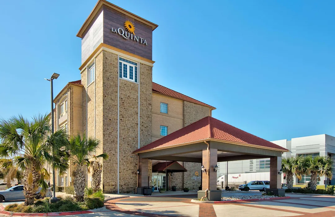 La Quinta By Wyndham Dallas Grand Prairie South-1
