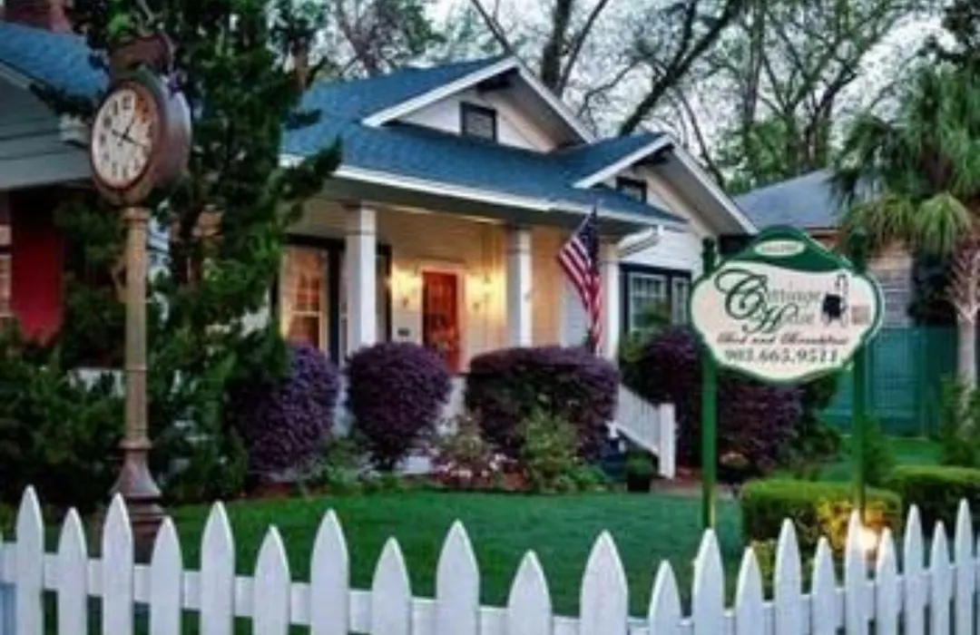 The Carriage House-1