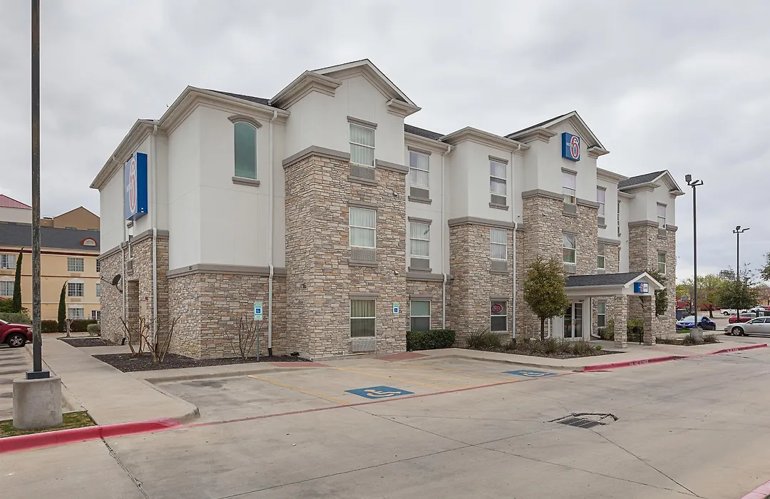 Motel 6-Fort Worth, Tx-1