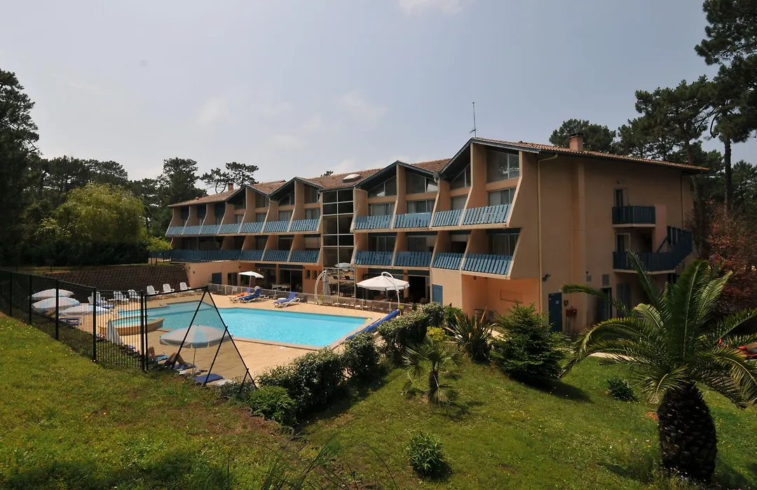 Hotel Logis Lacotel-1