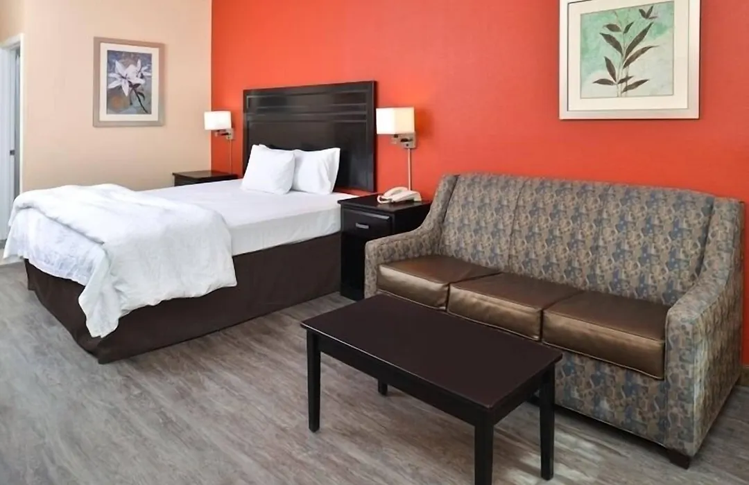 La Bonita Inn & Suites - Mccamey-1