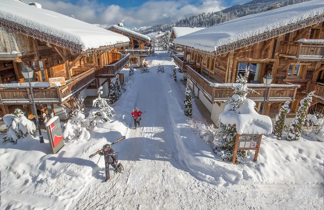 Les Loges Blanches Megeve-1