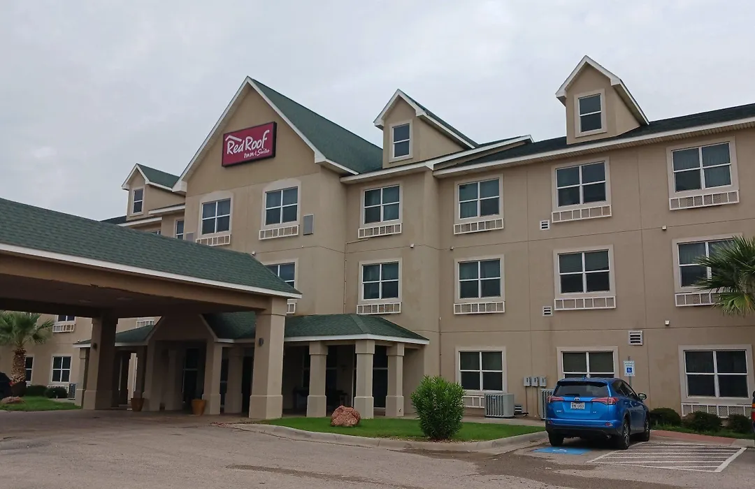 Red Roof Inn & Suites Midland-1