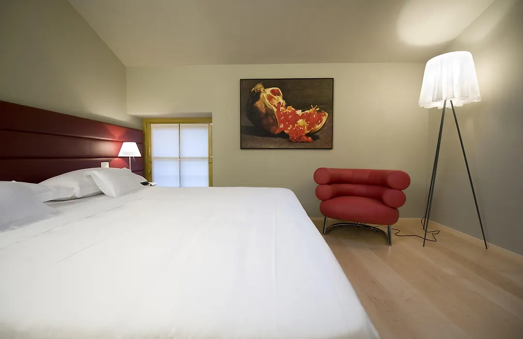 Petronilla - Hotel In Bergamo-1