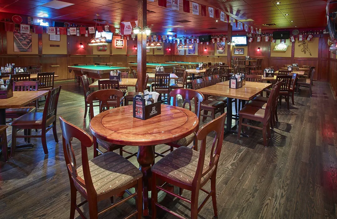 Neighbourhood Inn Hotels In Bonnyville-1