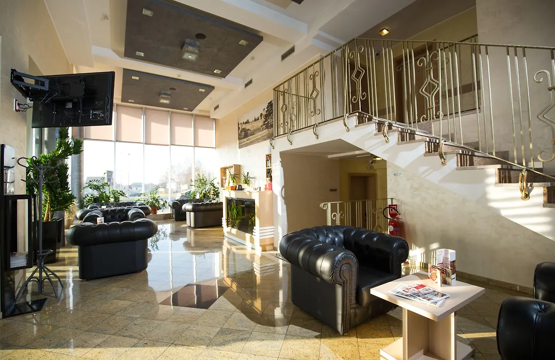 Euro Garni Hotel-1
