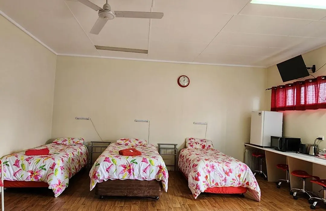 Blackbutt Motel-1