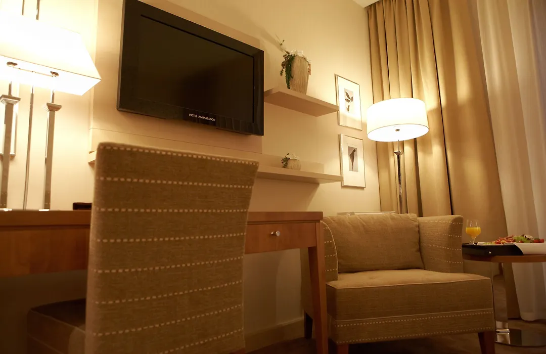 Hotel Ambassador-1