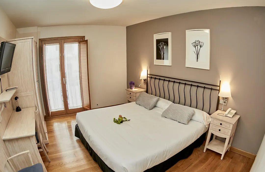 Hotel Casa Azcona-1