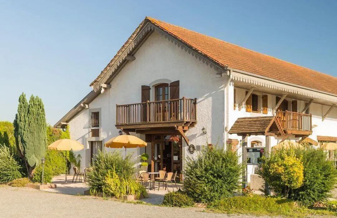 Logis Hôtel Les 3B-1