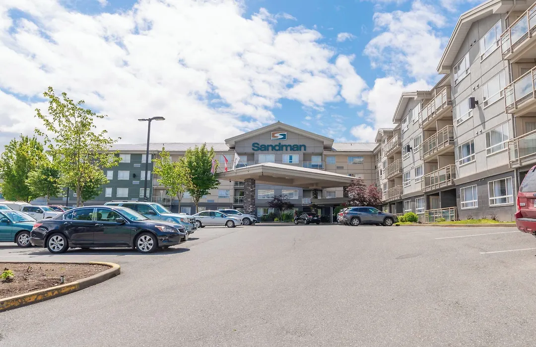Sandman Hotel And Suites Abbotsford-1