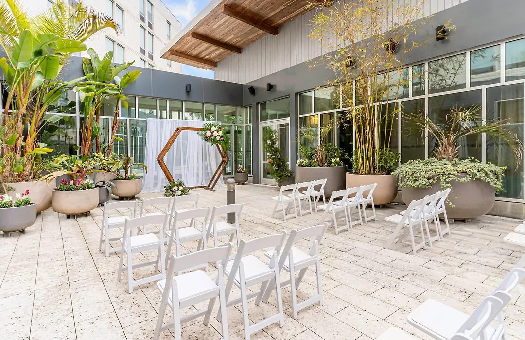 Aloft By Marriott Jacksonville Tapestry Park-1