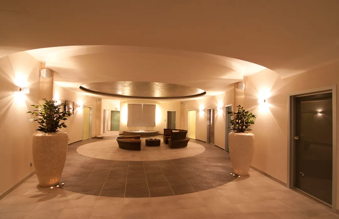 Wellness Hotel Diamant-1