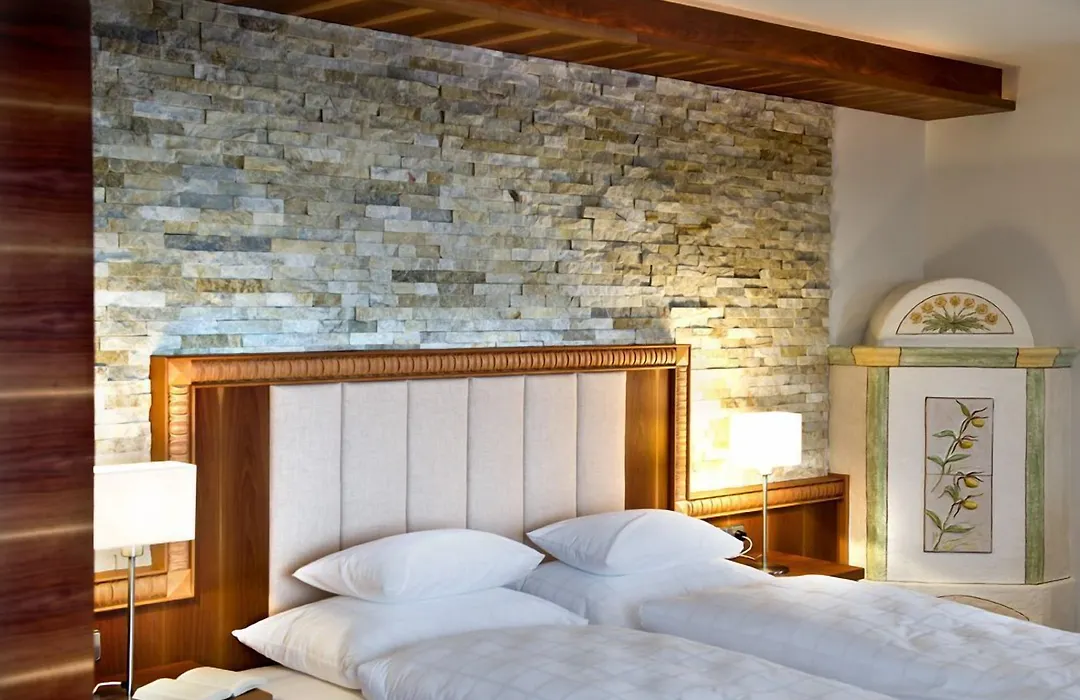 Hotel Chalet Tianes - Alpine Relax-1